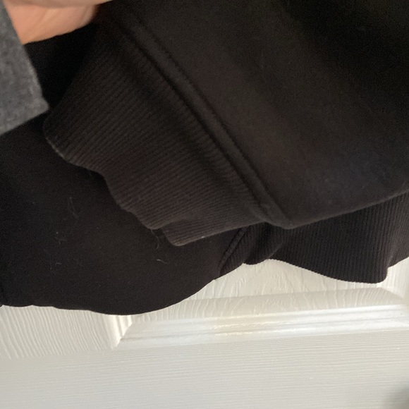 The North Face- black hooded jacket- men’s size medium - Picture 4 of 5